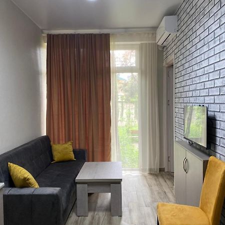 Lovely And Cozy Apartament In Tbilisi Exterior foto